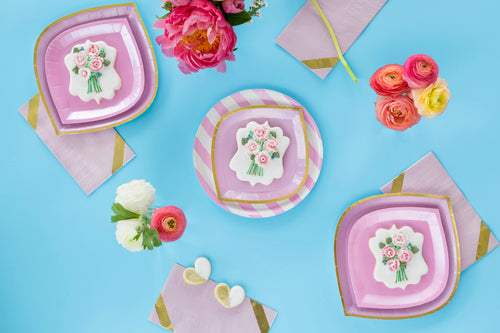Candy Stripe Dinner Plates - 8 ct.