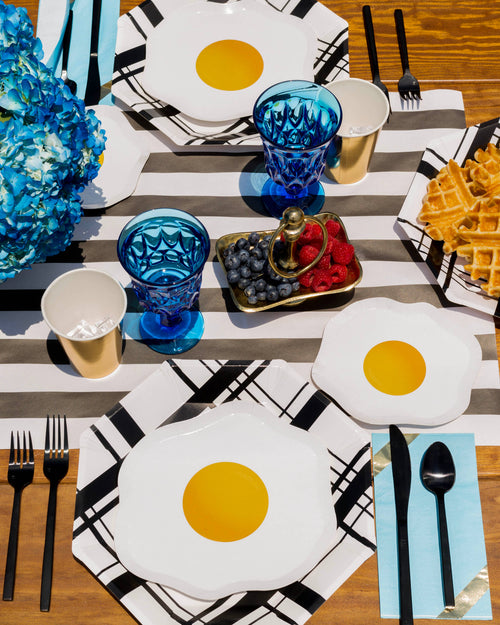 Yolks on You Die-Cut Dinner Plates - 8 ct.
