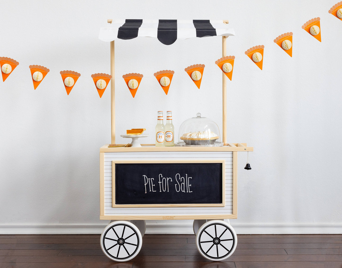 Pumpkin Pie Honeycomb Banner