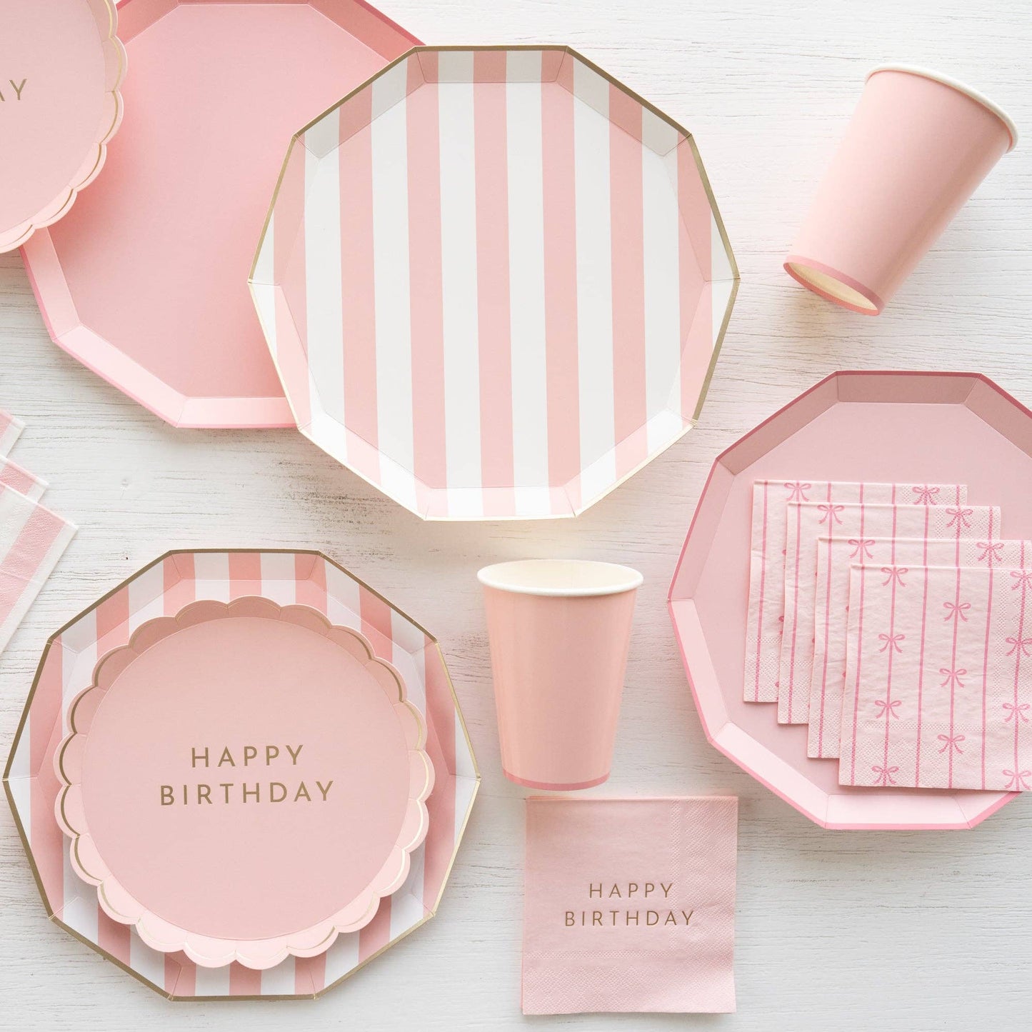 Pink Scallop HAPPY BIRTHDAY Plates - 8 ct.