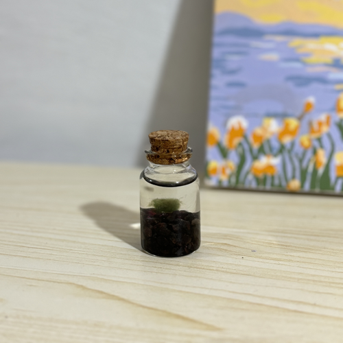 Moss Niño - Garnet