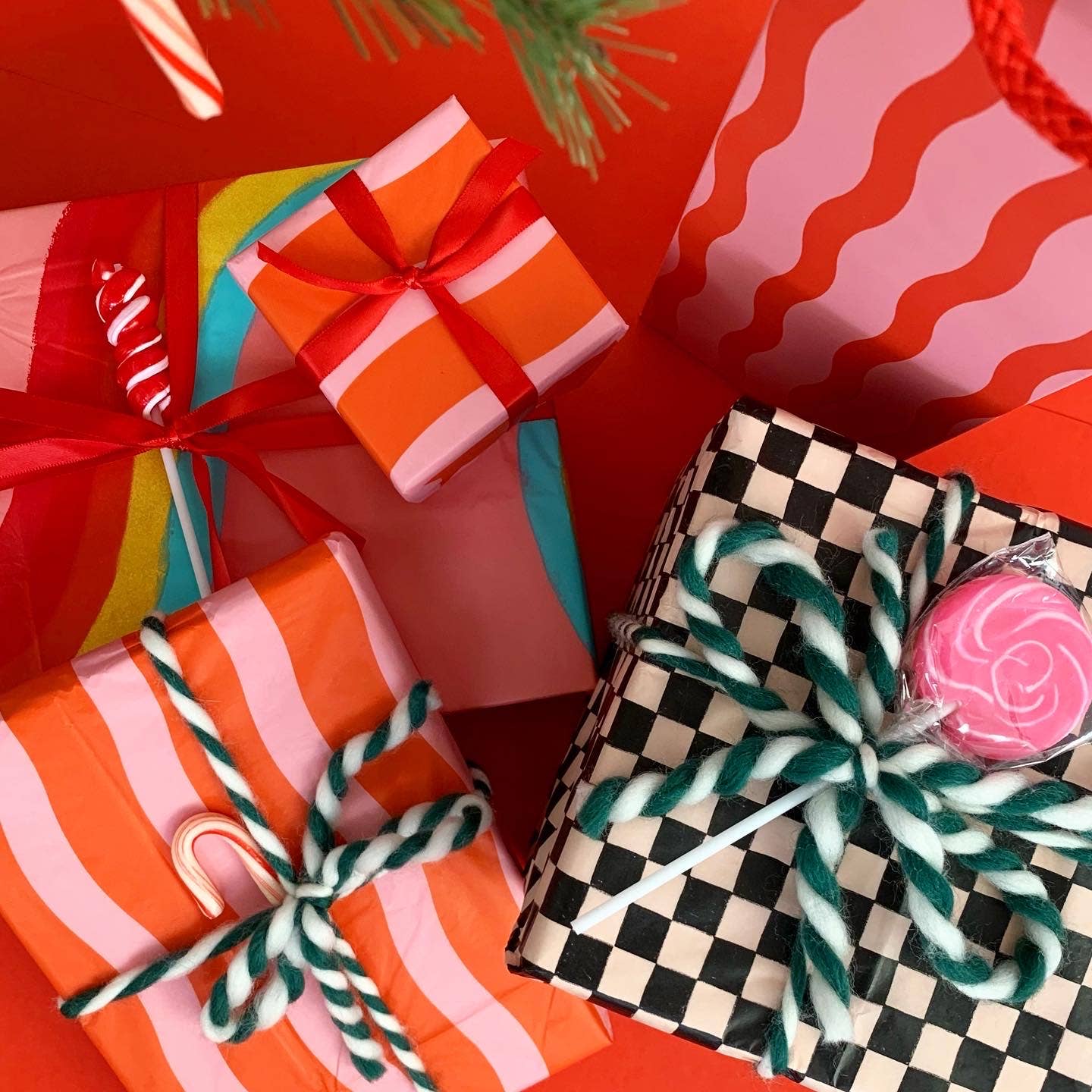 Fussy Stripe Tissue Paper
