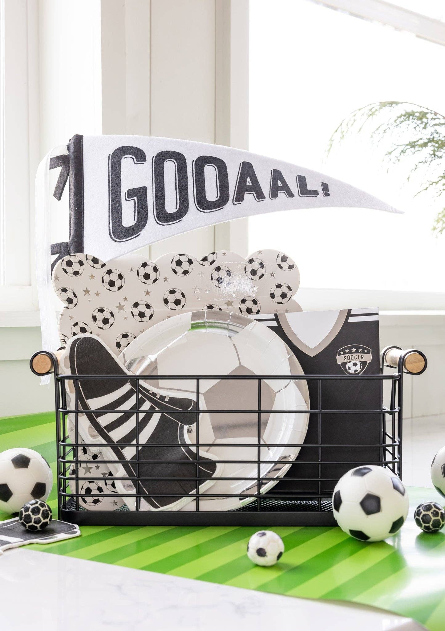 Silver Foil Soccer Plates - 8 ct.