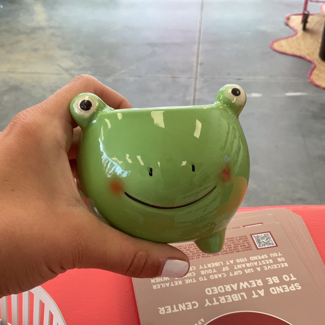 Frog vase