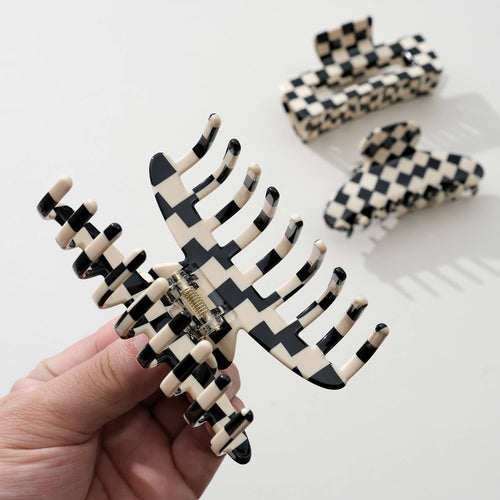 Checkmate Large Assorted Claw Clips - Black