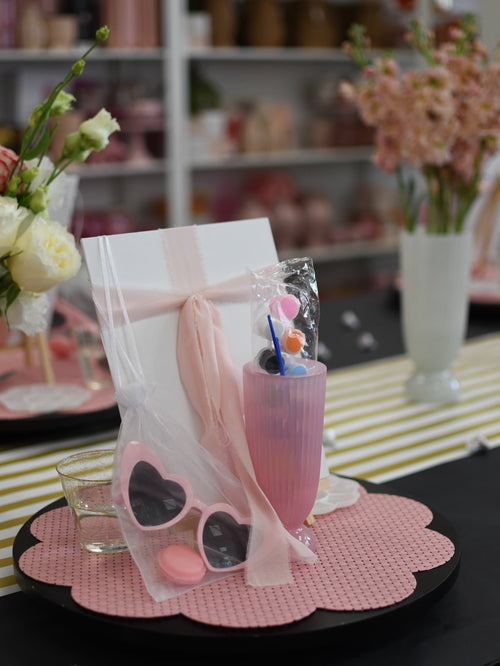 KIDS PARTY THEME: Paris