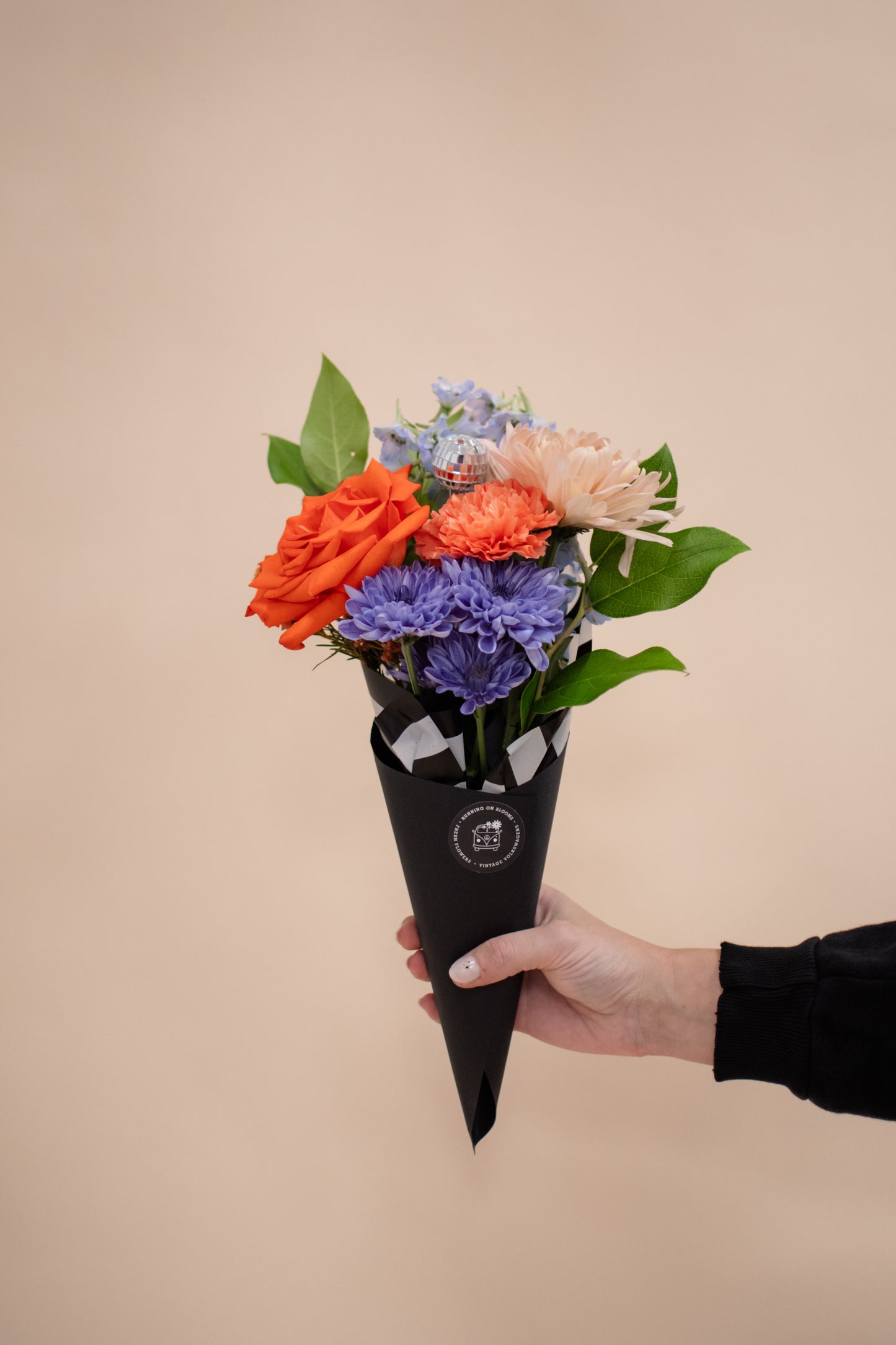 FRESH FLOWERS: Small Bouquet