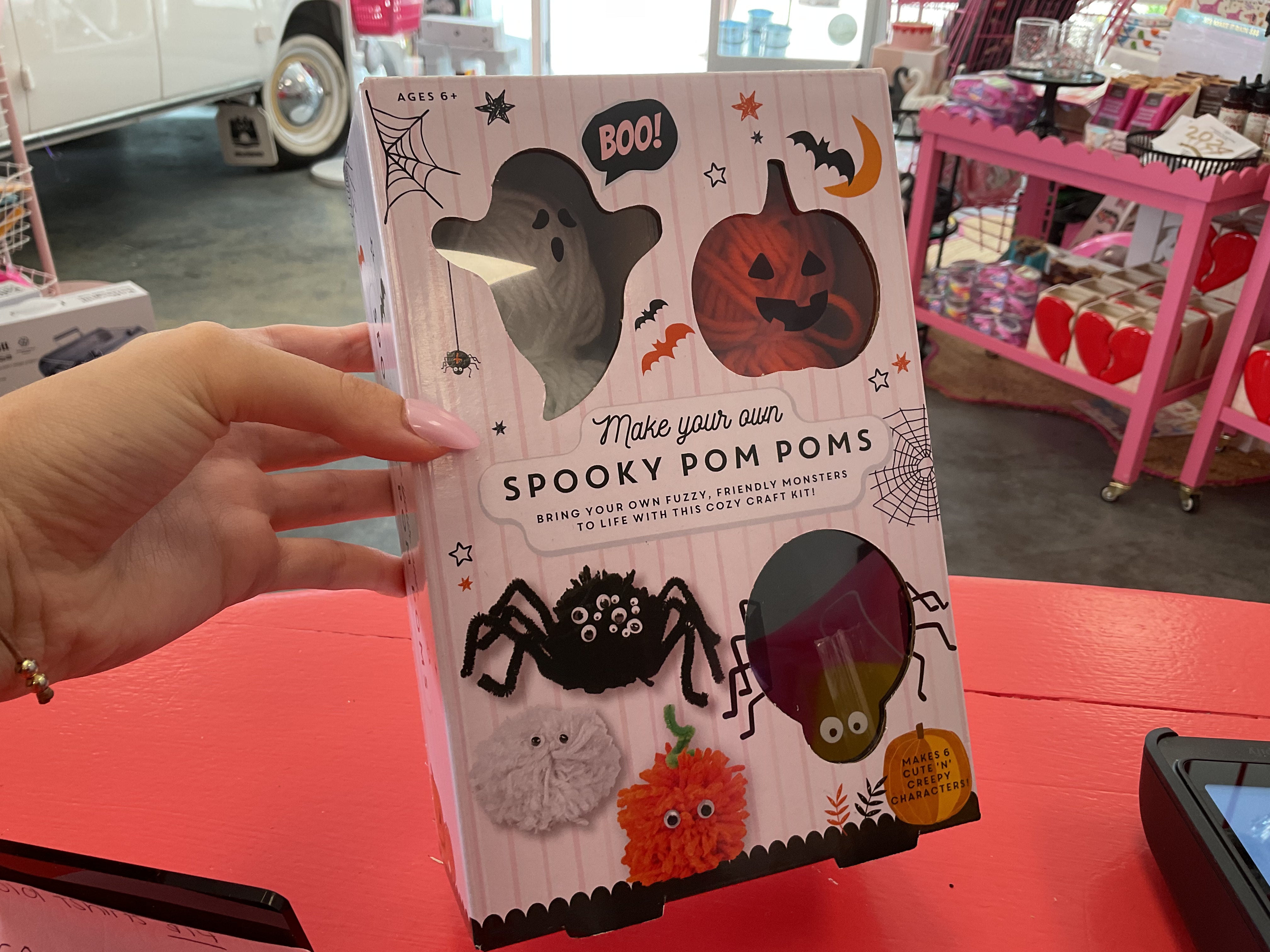 Spooky poms poms