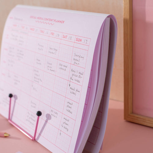 Social Media Weekly Content Planning Pad - A4 Size