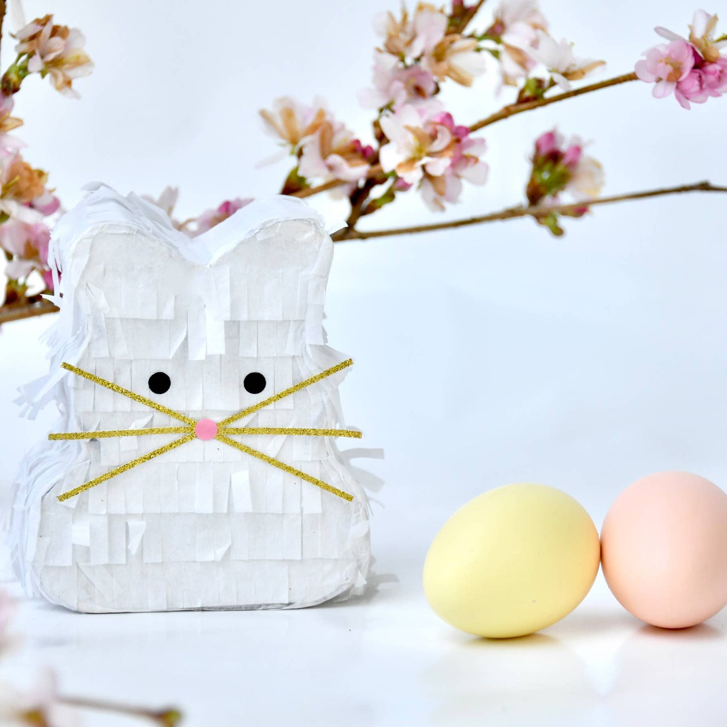 Bun Bun Mini Piñata™