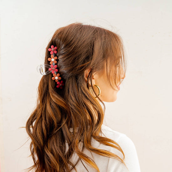 Daisy Claw Clip - Burgundy