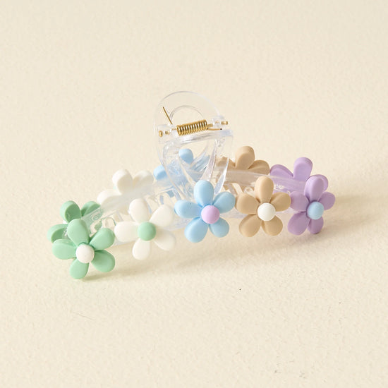 Daisy Claw Clip - Pastel