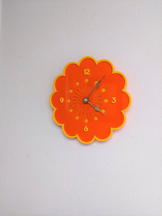 Retro Daisy Clock - Orange with Yellow Trim